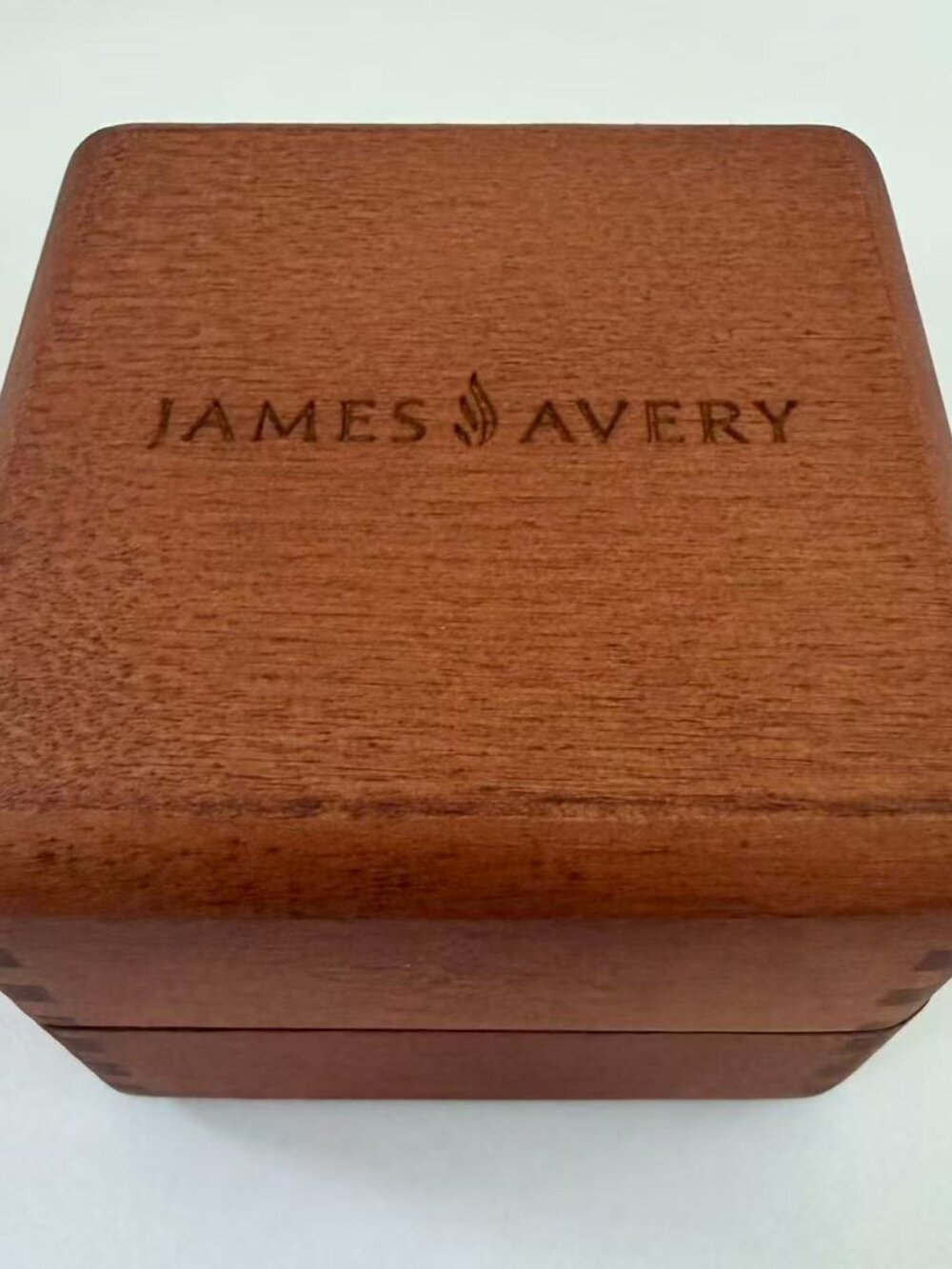 James Avery Wooden Gift Box - Picture 5 of 6